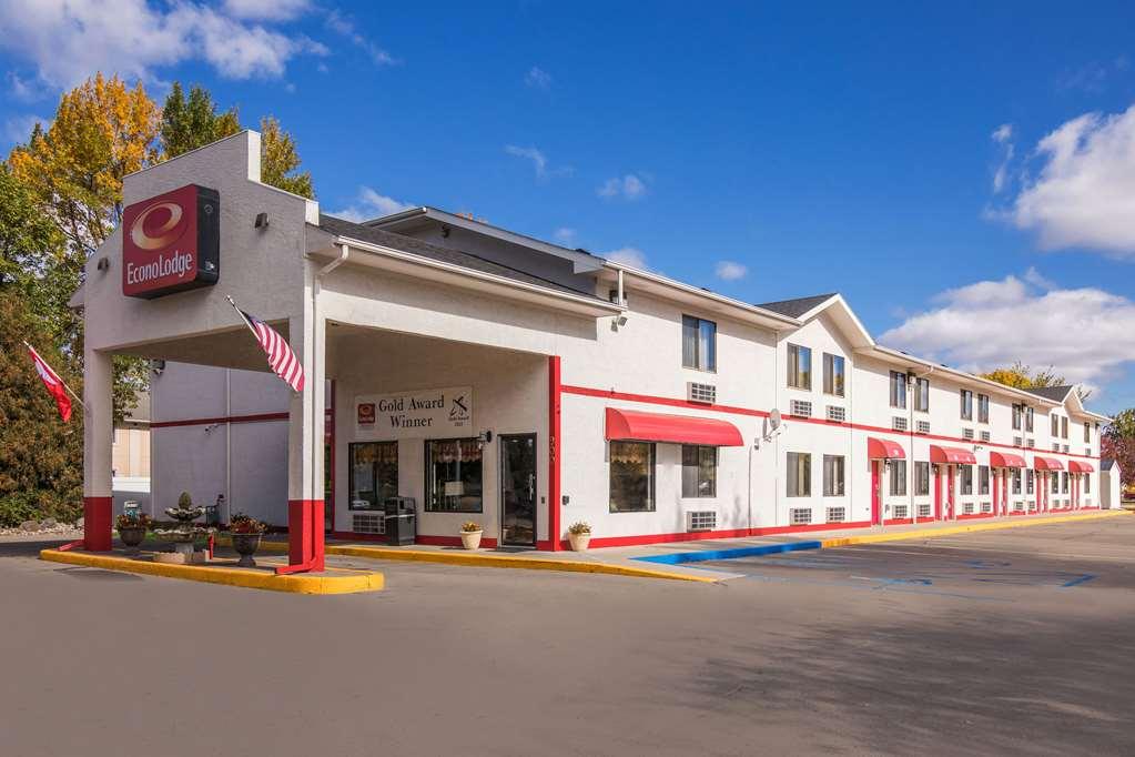 Econo Lodge Grand Forks Exterior foto