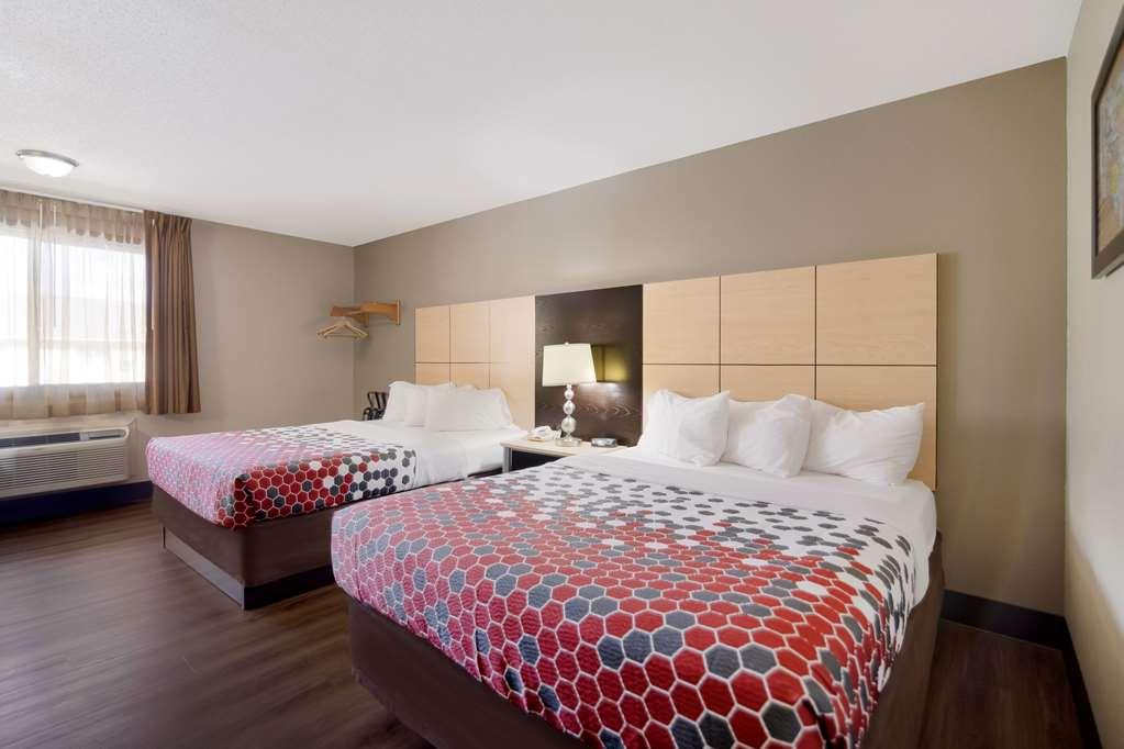 Econo Lodge Grand Forks Zimmer foto