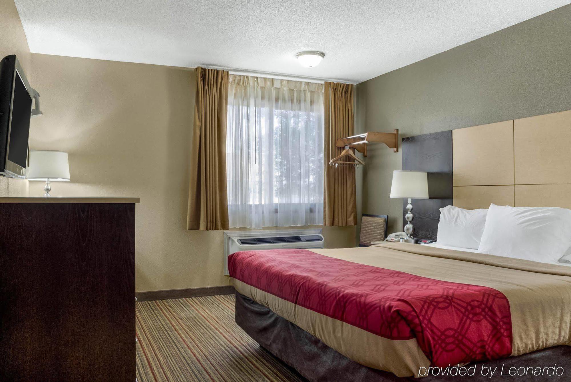 Econo Lodge Grand Forks Exterior foto