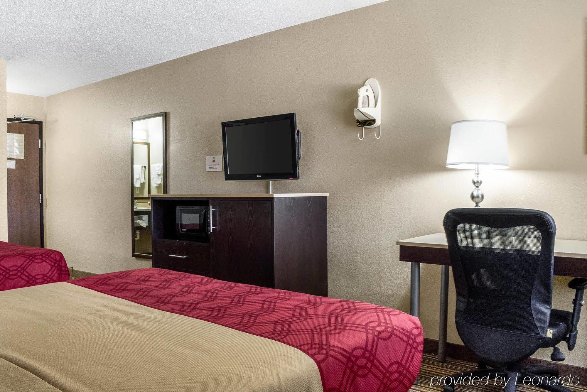 Econo Lodge Grand Forks Exterior foto